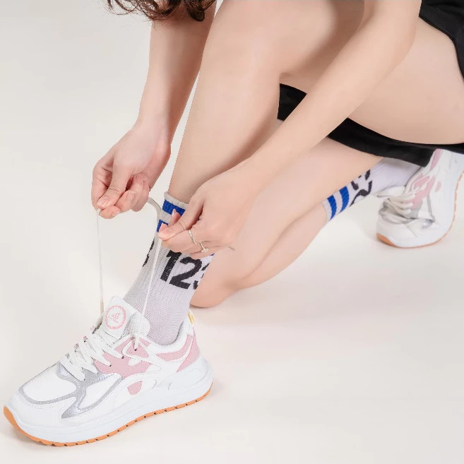 Giày Nữ Thể Thao, Chạy Bộ, Tập Gym, Pickleball Phong Cách Bloomz Nhẹ Êm Mềm Mại Thoáng Khí